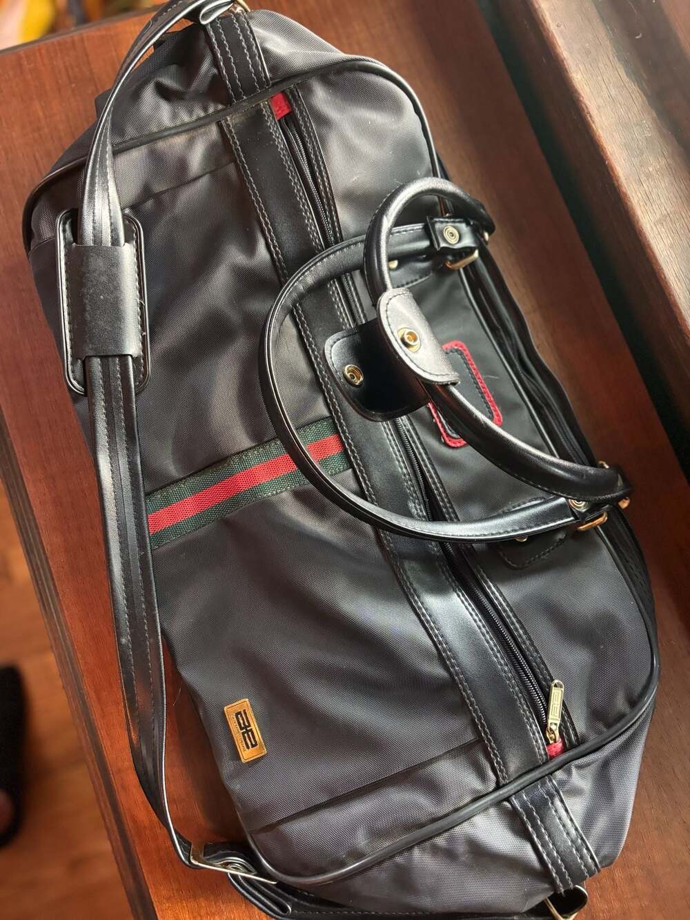 Vintage Amelia Earhart Luggage Black Duffle Travel Bag with Red/Green Stripe